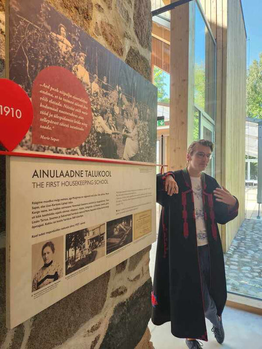 Walking With Mulks: A Day Through Manor Legends, Southern Estonian Roots, and Ancient Energy Fields